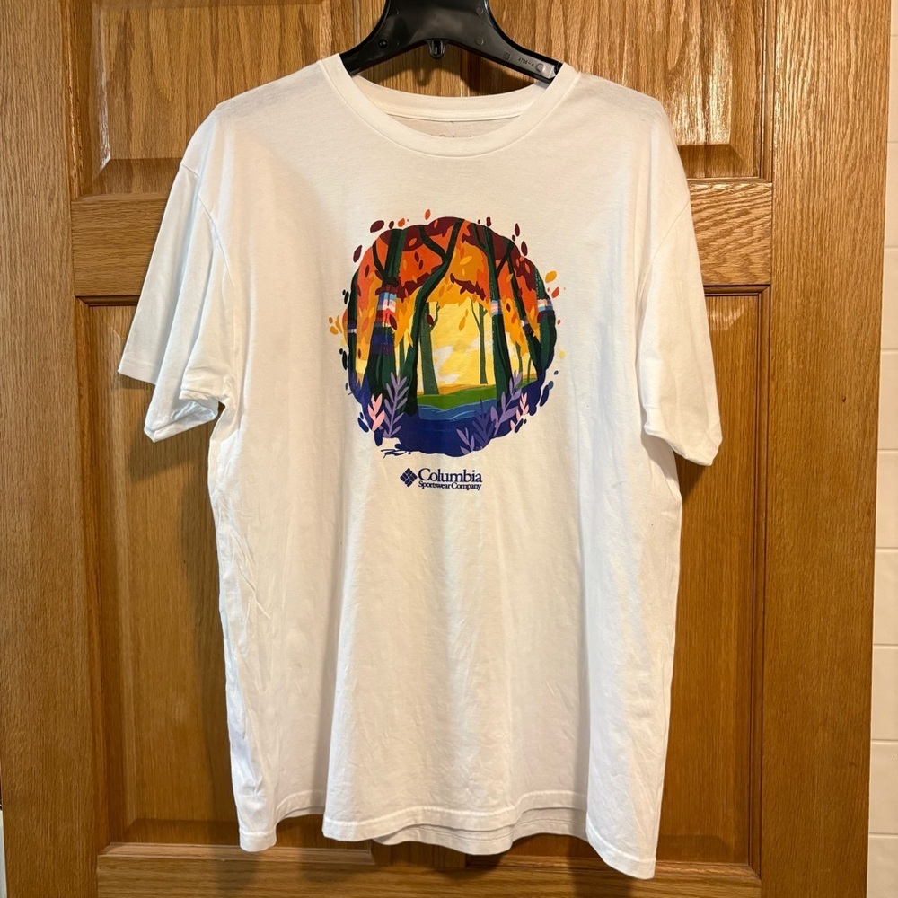 Columbia Sportswear Rolling Bend Graphic T-Shirt White Men’s XL Hiking Backpack